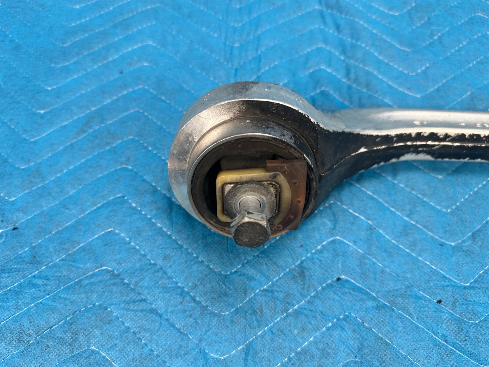 Bentley Cont Flying Spur Front Passenger Side Lower Control Arm 29k 2006-2012 OE