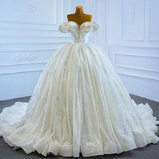 Luxury White Princess Wedding Dresses Ball Gown Off The Shoulder Bridal Gowns