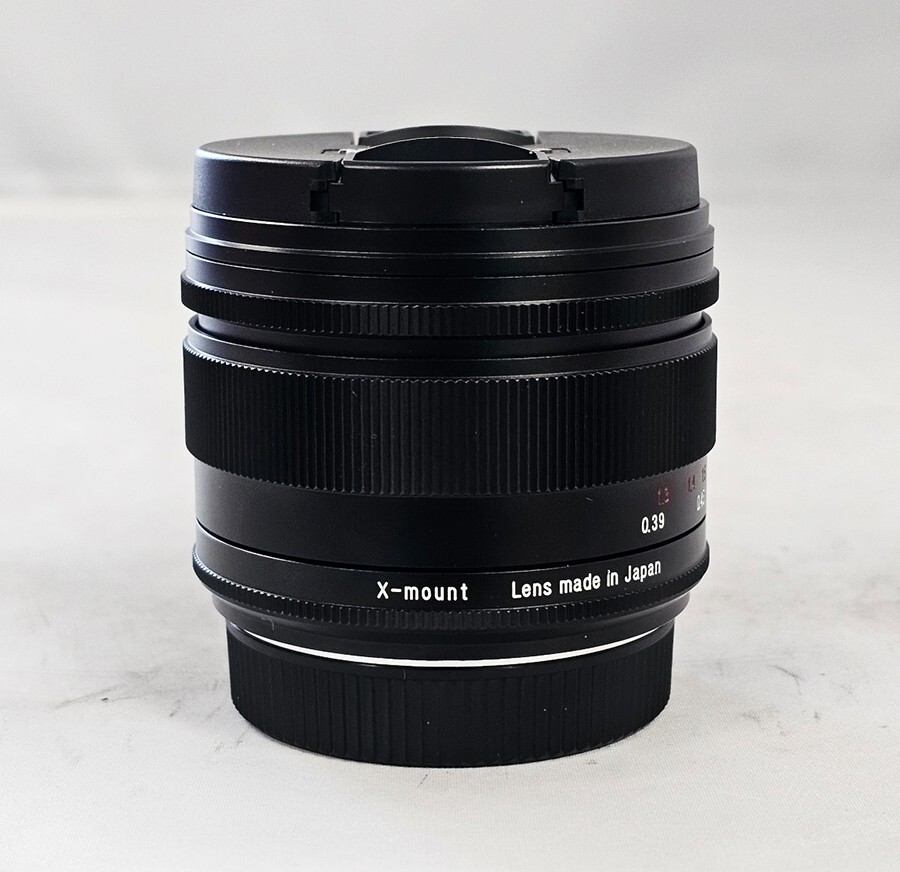 【お買い得】Voigtländer Nokton 50mm f/1.2 レンズ 50mm / 1:1.2 Nokton - Voigtländer