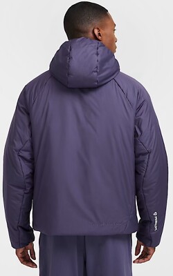Size Medium - Nike ACG 