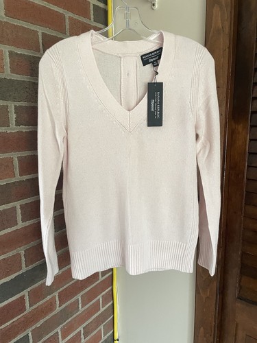 Banana republic women's long sleeve pink sweater, v-neck, size XS & button back - 第 1/5 張圖片