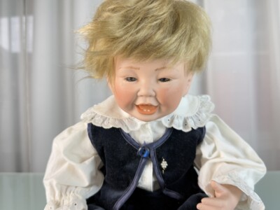 Poupée d'artiste collectionneur tête porcelaine 63 cm état
