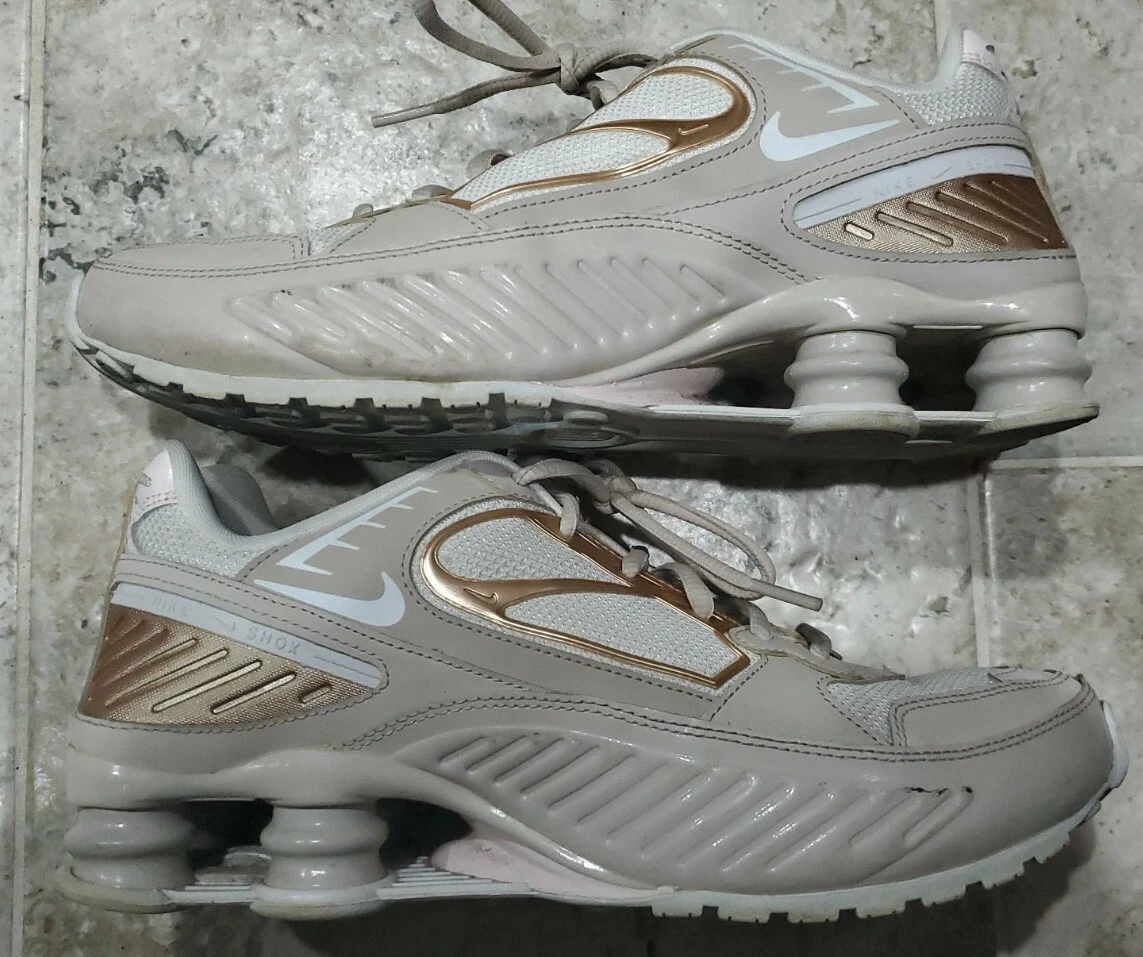 GORGEOUS Nike Shox Enigma Shoes Desert Sand Pink Women s Size US10