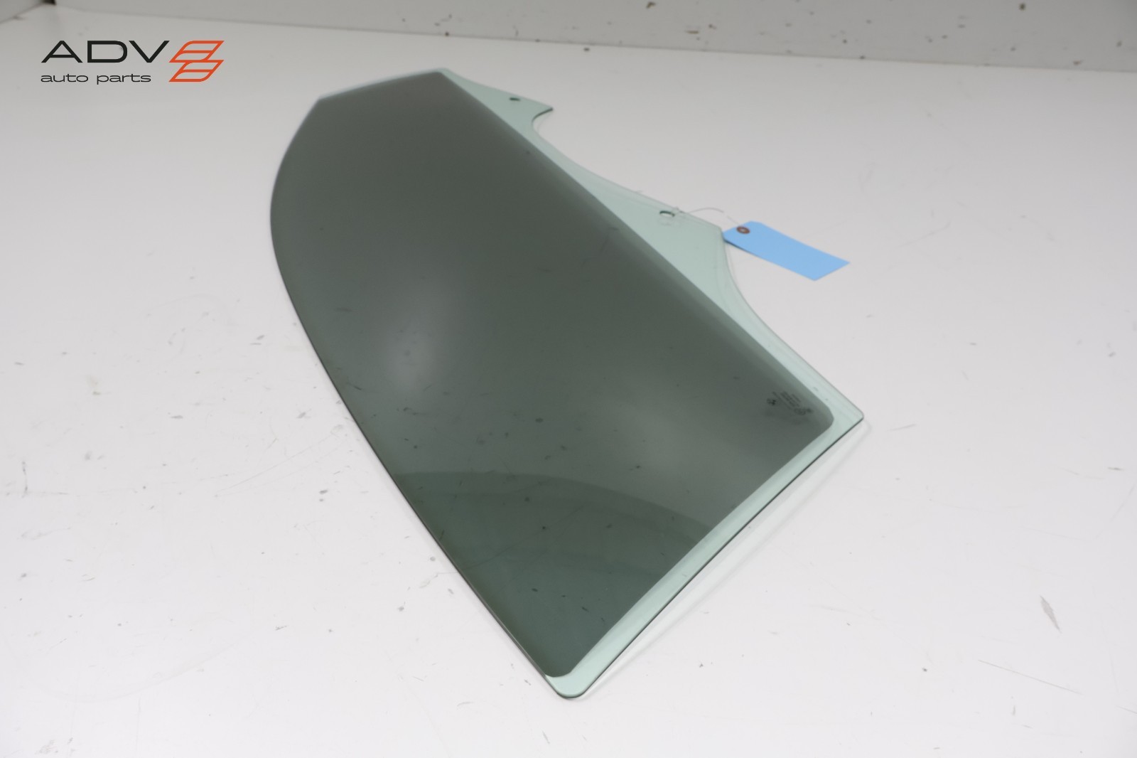 2014 - 2020 BMW i8 I12 COUPE RIGHT PASSENGER SIDE DOOR WINDOW GLASS OEM