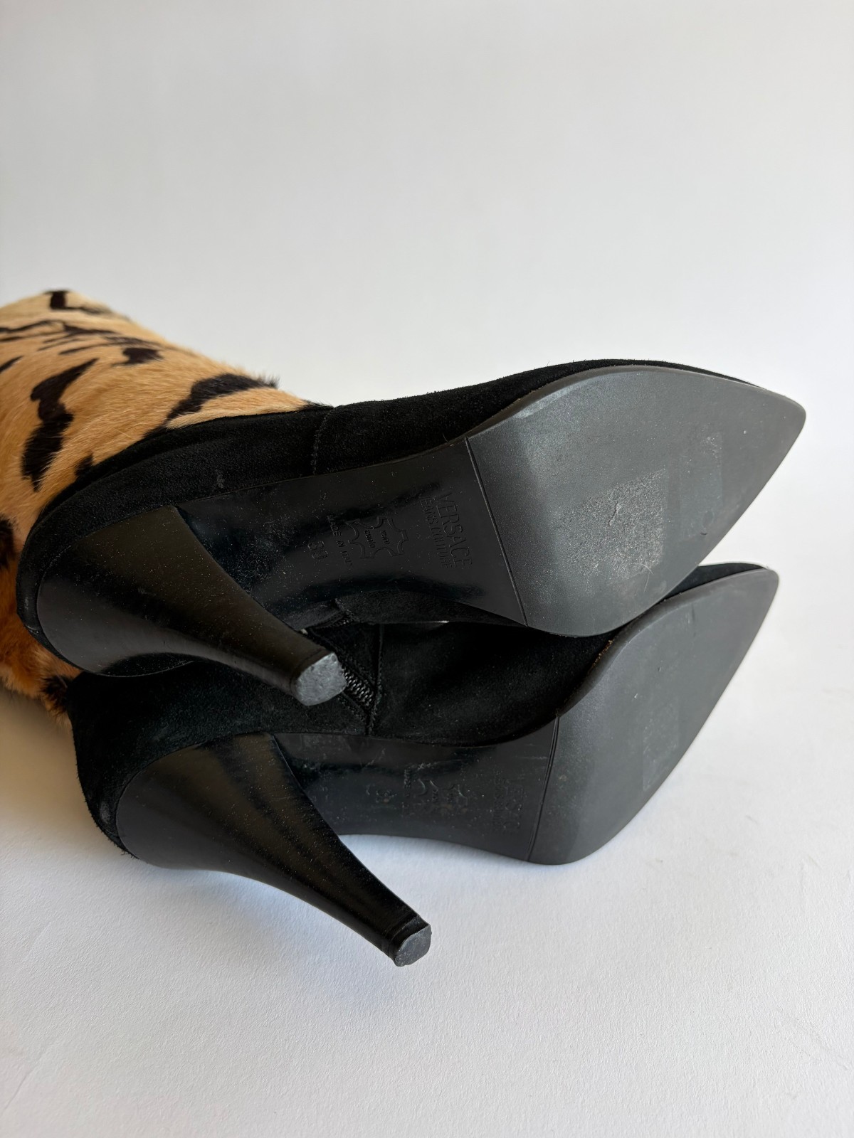 VINTAGE VERSACE FAUX FUR KNEE-HIGH BOOTS image 10
