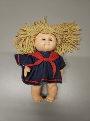 Vintage Sunshine Kids Playmates Girl Vinyl Hong Kong dolls Blonde