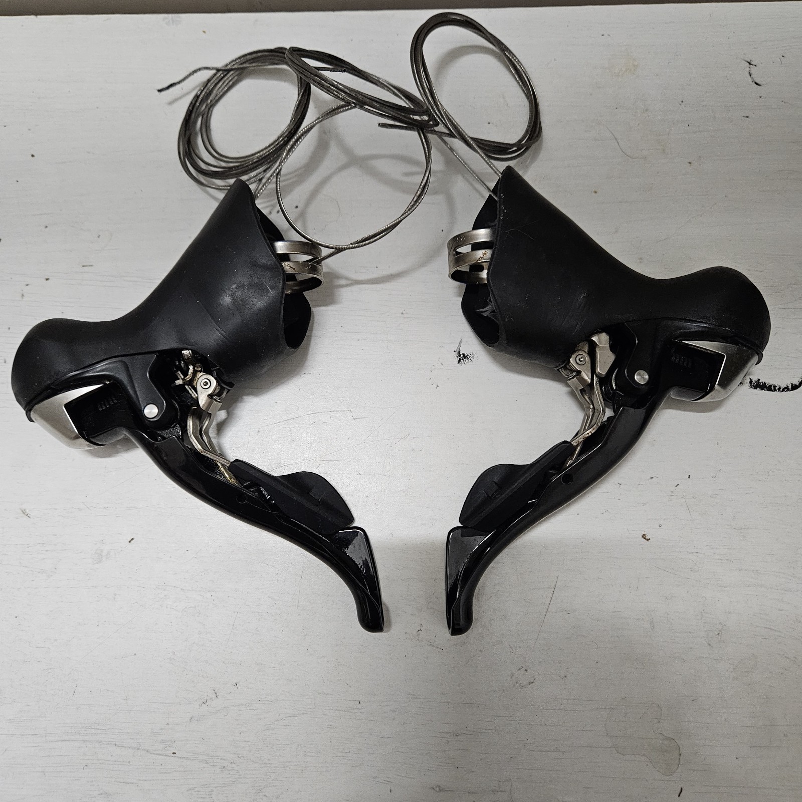 Leve Cambio Shimano 105 ST-5700 per Bici da Corsa foto 5