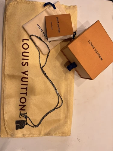 LOUIS VUITTON（LV） Collana Louis Vuitton Lv & Paris Arco di Trionfo