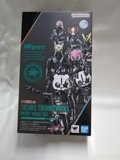 Bandai S.H.Figuarts Kamen Rider Geats Desire Grand Prix Entry Raise Set Unused