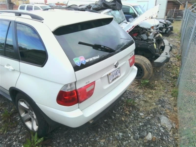 Capô superior grade de passageiro acabamento preto e cromado compatível com 04-06 BMW X5 163989 - Imagem 3 de 4