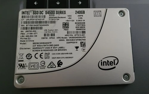 SSD Intel SSDSC2KB240G7P 240 Go 2.5'' Sata III