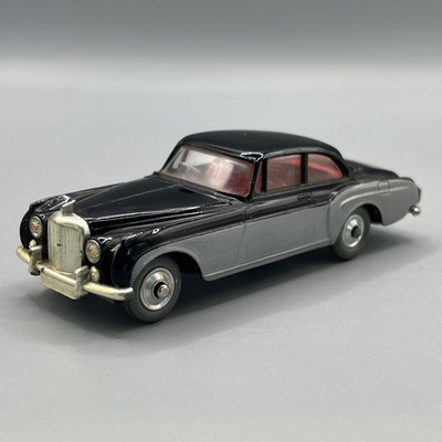 ミニカー Corgi Toys 224 Bentley Continental 1/43 Corgi Toys 224 Bentley Continental Sports Saloon Black/Silver Grey