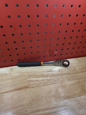 Matco Tools RF17M2 17mm Flex Head 12-Point Spline Drive Ratcheting Box Wrench