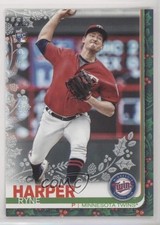 2019 Topps Holiday WalMart Mega Box Metallic Snowflake Ryne Harper #HW63 1s3