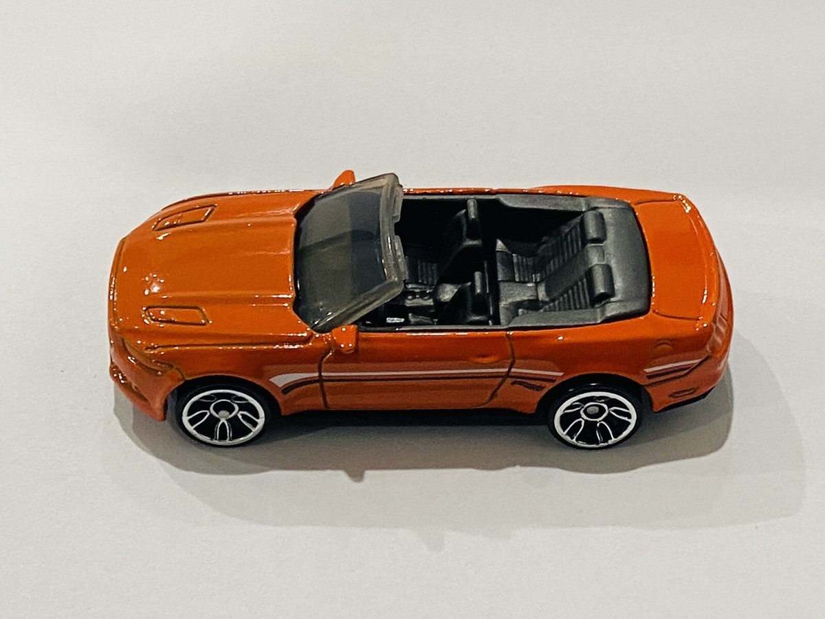 2時間値下絶版品 Hot Wheels ‘15 FORD MUSTANG GT Amazon.com: Hot Wheels 2015 Ford Mustang GT, HW City 100/250