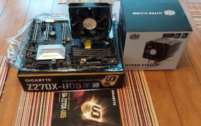 Gigabyte GA-Z270X-UD5 motherboard, i7-7700 CPU and CPU cooler