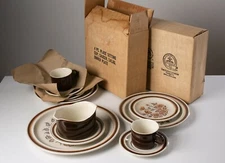 Vtg HOMER LAUGHLIN Country Inn Collection 27 Piece Set Beige/Brown Floral NOS