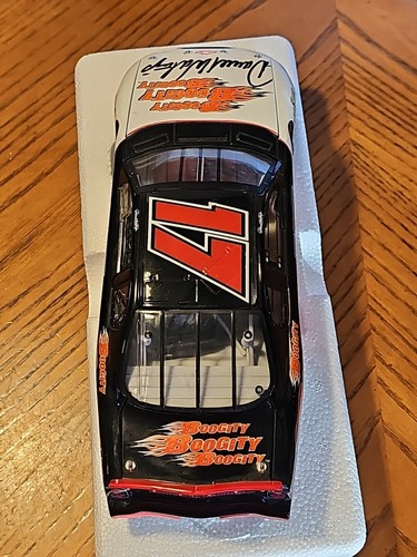 Darrell Waltrip #17 Boogity Autographed 2003 Chevrolet Monte Carlo 1:24 - Picture 6 of 17