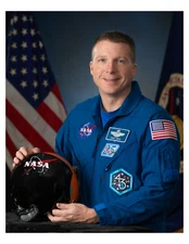 NASA Astronaut Terry W. Virts 2014 Portrait #2 - 8x10 Photo On 8.5" x 11"