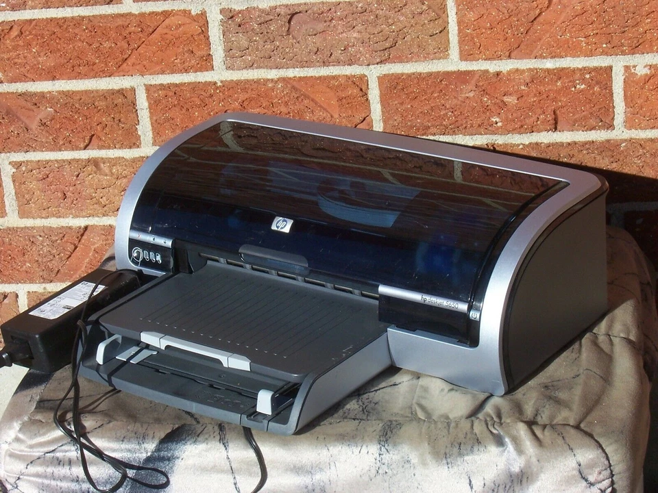HP DeskJet 5650 Color Inkjet Printer With Both USB And Parts Only 10453 Page Cou - Image 4 of 4