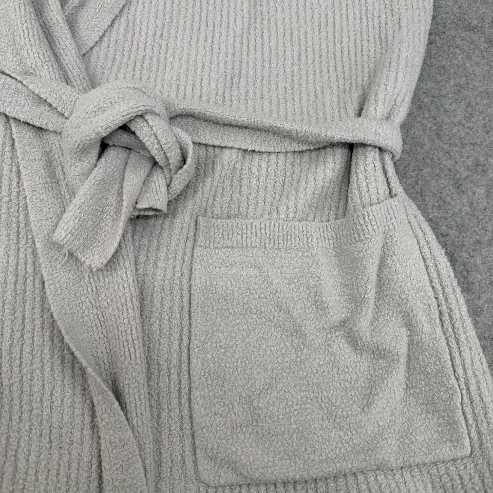 Bata acogedora Barefoot Dreams CozyChic Lite gris pálido acanalada envoltura corta S/M Foto 4 de 4