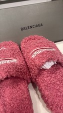 EU 43 / M 10 Pink Balenciaga Furry Slides