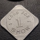 VINTAGE TRADE TOKEN LOT OF 8 (THE GUENARD DRUG ,COW BOY'S PLACE  AT THE GEM+++ — photo 5