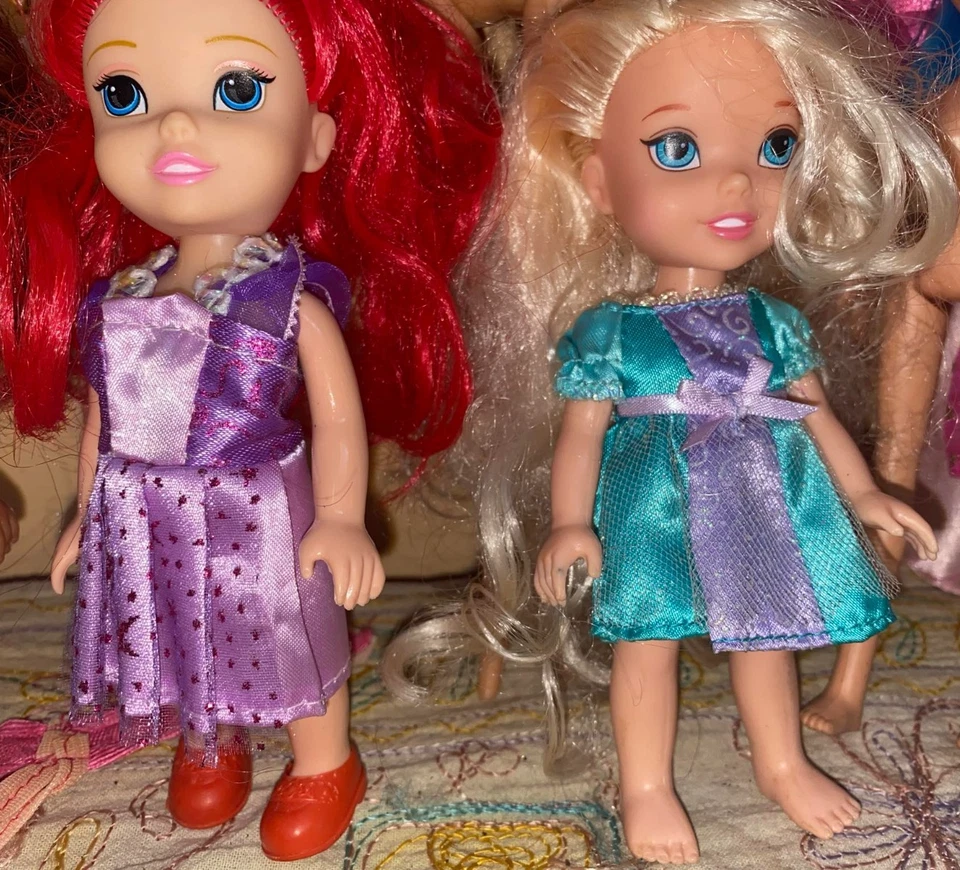 LOTTO 13 BAMBOLE MISTE - Immagine 4 di 4