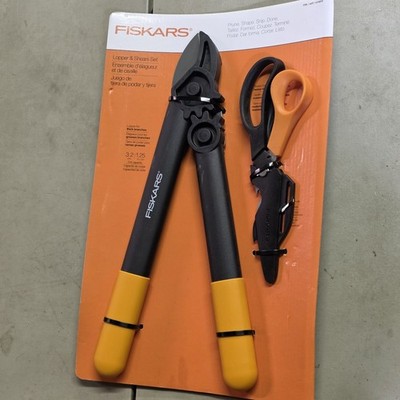 New Fiskars 2 Piece Twig Lopper & Garden Shear Set W/Built-In Sheath Sharpener