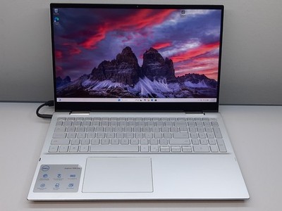 Dell Inspiron 7506 15.6'' 2-in-1 i7-1165G7 1.2GHz 24GB RAM 512GB NVMe Iris Xe W11