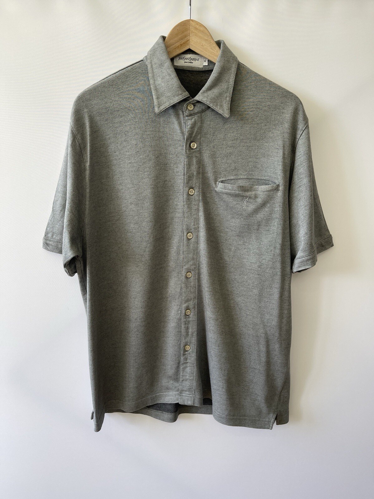 SAINT LAURENT Polo YSL vintage uomo grigia taglia media manica corta tasca anteriore logo