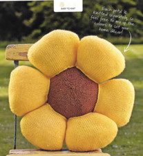 Photocopy Knitting Pattern - Sunflower Cushion - 0152