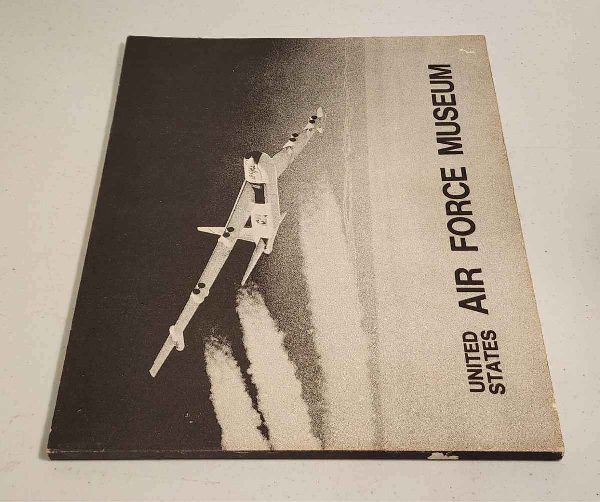 Vintage 1970's United States Air Force Museum Book Dayton Ohio