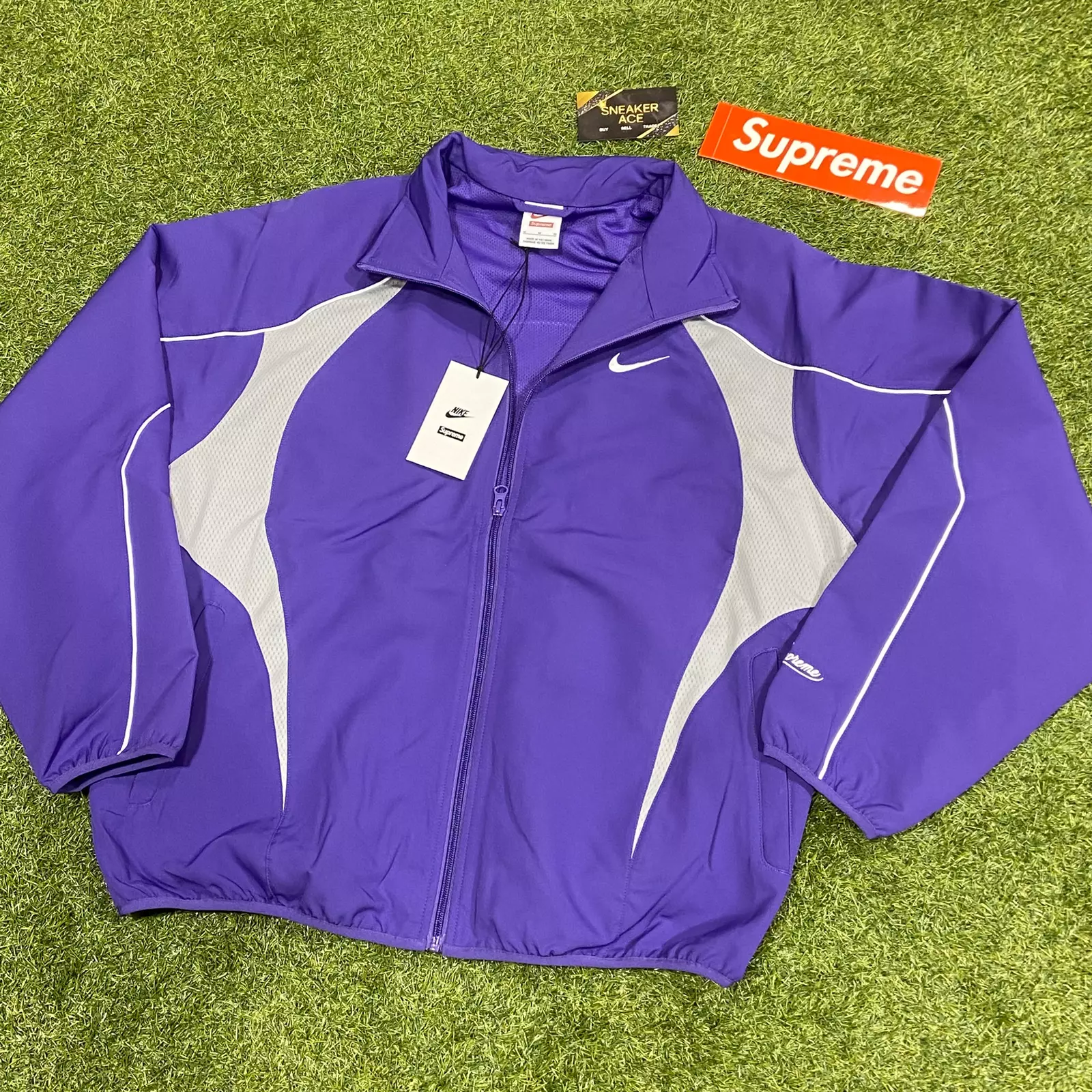 Veste de survêtement Supreme Nike violet : M