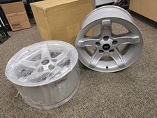 Genuine Oem Ford Svt Lightning Wheels. Original Set 2 - 25 Years In Storage