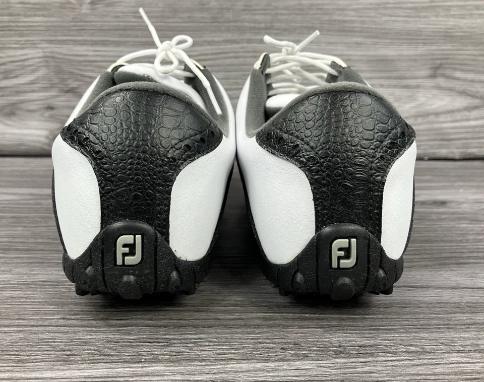 Zapatos de golf FootJoy LoPro para mujer talla 9M cuero blanco/negro Softpike Foto 4 de 4