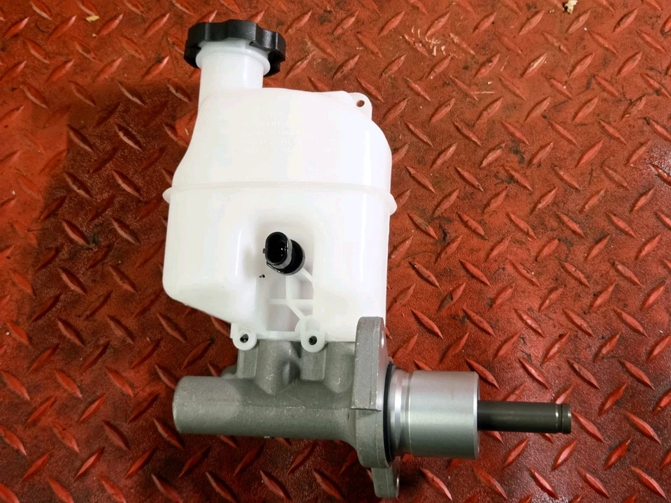 2004-2008 Dorman cilindro mestre de freio para Chevrolet Malibu Pontiac G6 M630443 - Imagem 4 de 4