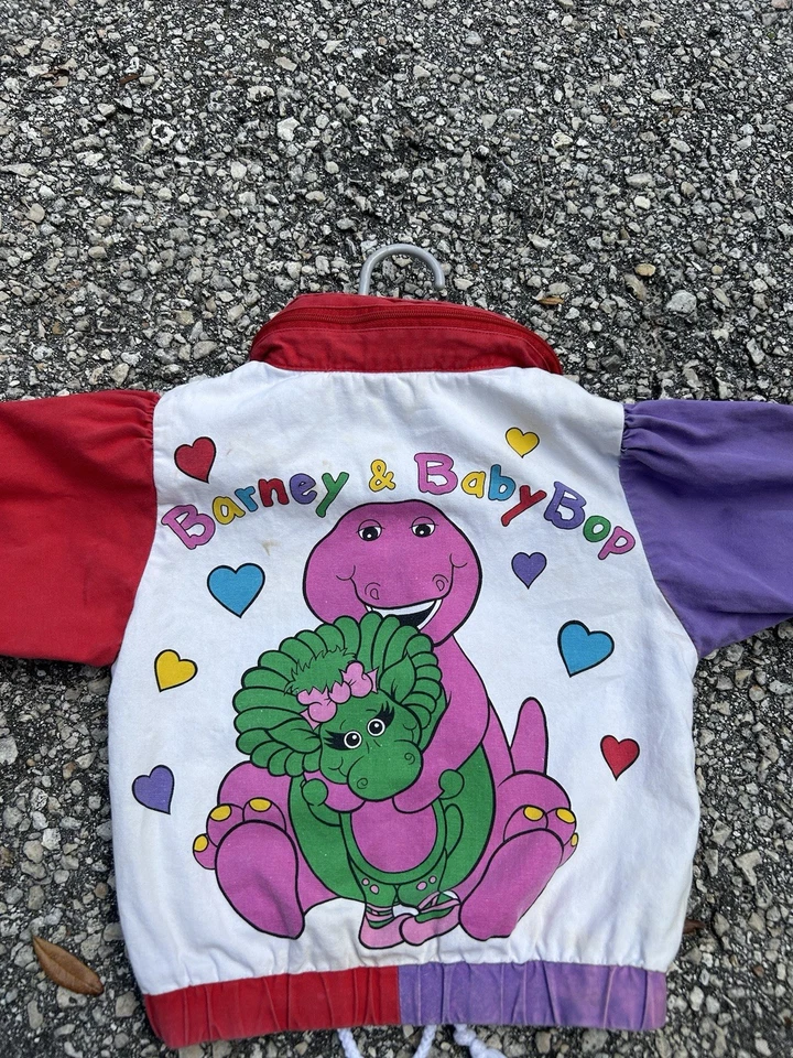 Chaqueta cortavientos Barney el dinosaurio 1993 de colección talla 18M RARA Foto 4 de 4
