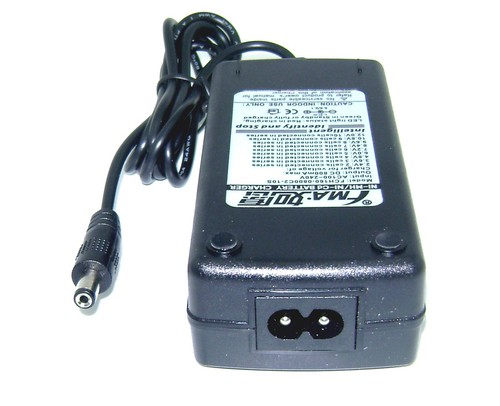 Cargador inteligente inteligente de batería Ni-MH 3.6V 4.8V 6V 7.2V 8.4V 9.6-10.8V 12V - Imagen 5 de 11