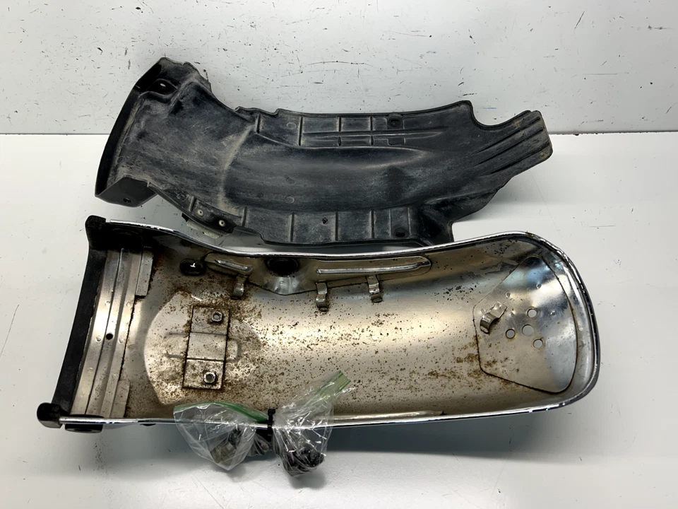 Conjunto guardabarros trasero y guardabarros interior Yamaha xs400 xs 400 + herrajes (1981) Foto 4 de 4