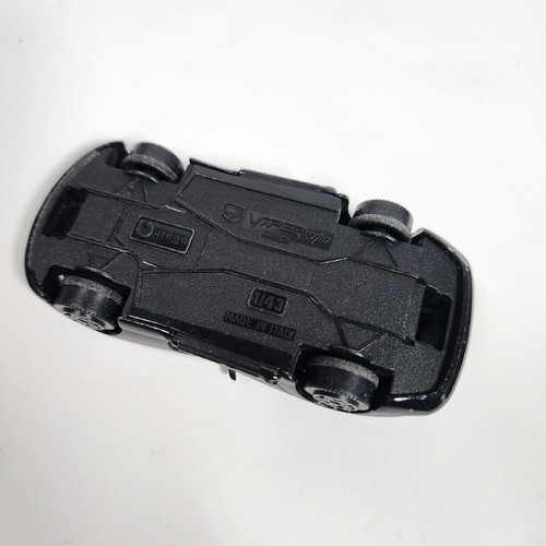 BURAGO 1:43 AUTO DIE CAST DODGE VIPER RT/10 Black White Stripes Italy - Picture 6 of 6