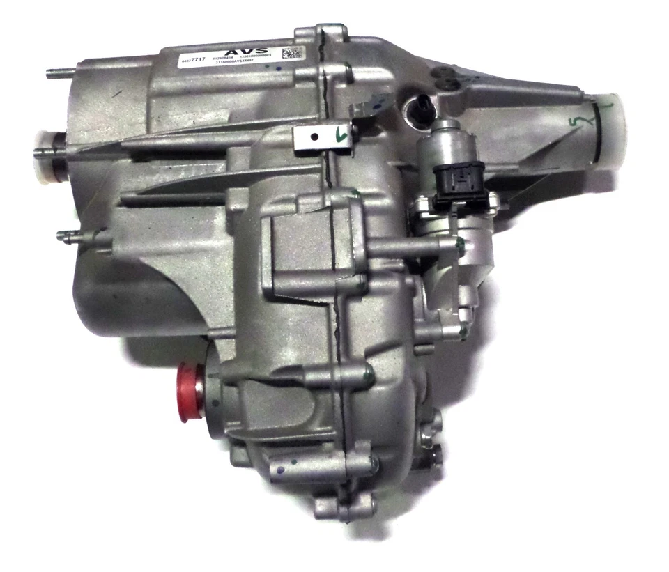 84153003 OEM New Transfer Case Ass APN Escalade Sierra 1500 Silverado 1500 Yukon - Image 2 of 4