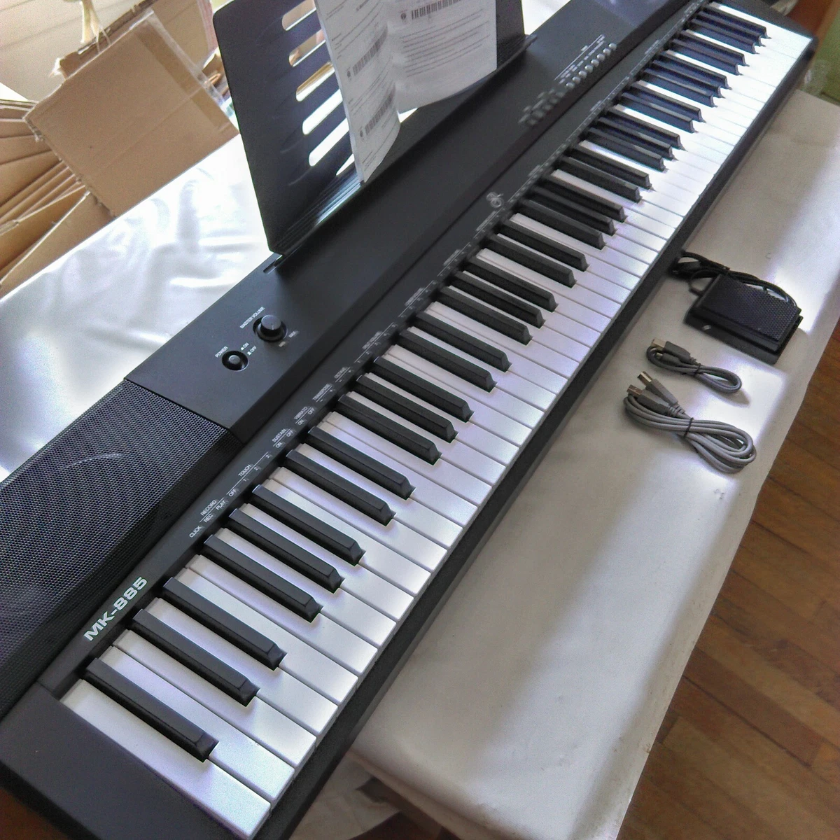 PIANO NUMÉRIQUE - CLAVIER PORTABLE - 88 TOUCHES - STOL MK 885