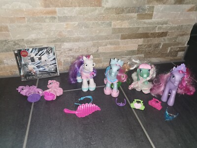 My Little Pony Konvolut ?2007/2008? 4 Ponys Zubehör Stempel Play Doh Kleidung 