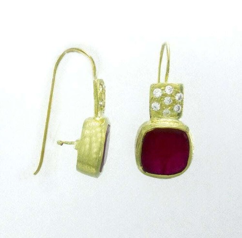BETTY CARRE-18KT GOLD PLATE EARRING WITH PREHNITE STONE. PAVE CRYSTAL ACCENTS - Picture 2 of 11