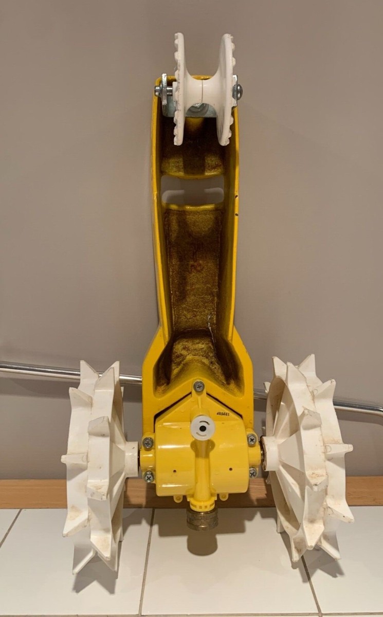 Nelson Cast Iron Yellow Tractor Traveling Sprinkler(ramp not