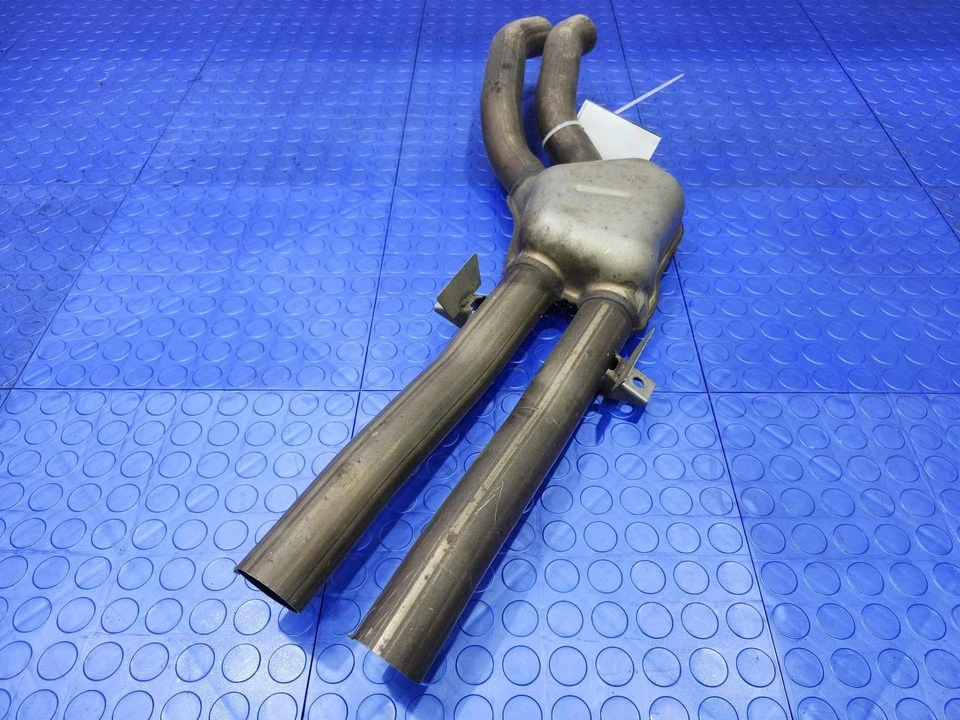 Silenciador de escape central BMW Z4 2006-2008 3,0 L genuino OEM 18107551503 Foto 2 de 4