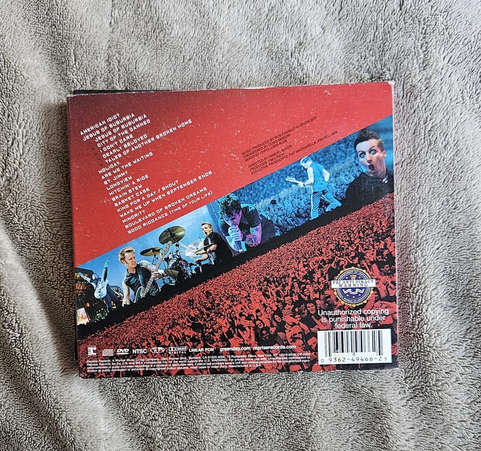 Bullet in a Bible - Green Day (CD+DVD) [Standard Edition] Reprise Records - Image 2 of 3