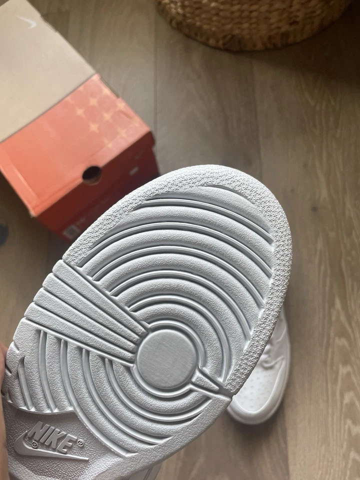 Size 10.5 - Nike Dunk Low Pro B White 2003 - Image 4 of 4