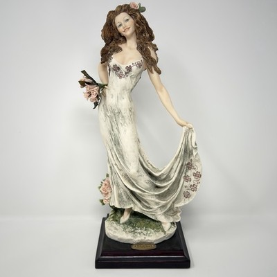Giuseppe Armani Florence Celebration 1260C Figurine Italy EUC No Box